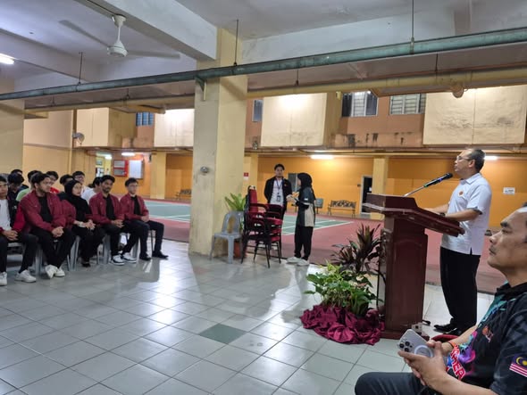 SESI PERJUMPAAN TNC HEPA BERSAMA PELAJAR BAHARU KSJ PERKUKUH ASPIRASI MAHASISWA